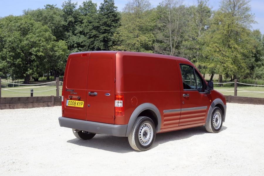  Ford Transit Connect 2002 года  (фото 6 из 112)